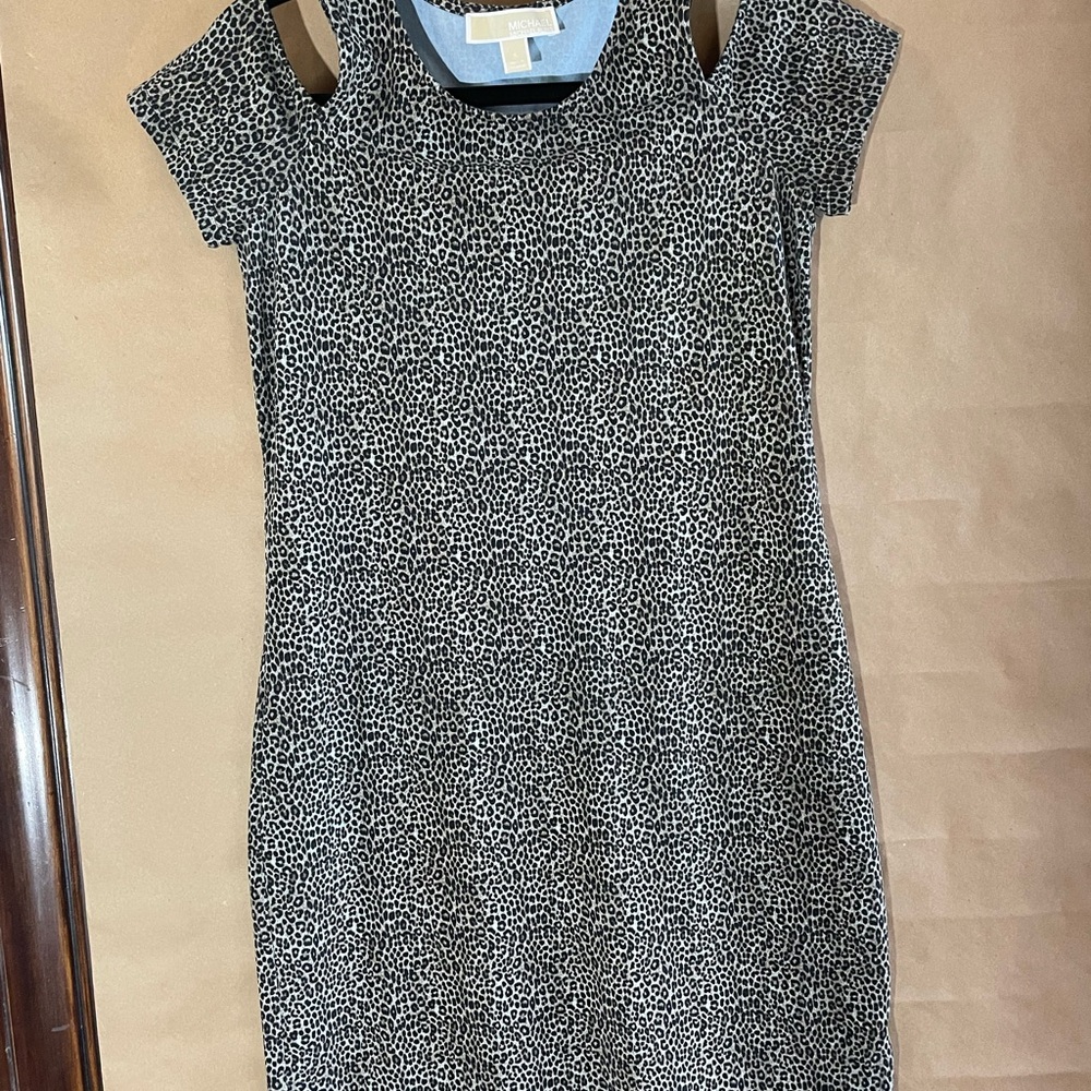 Michael Kors Black and White Cold Shoulder Sheath Dress